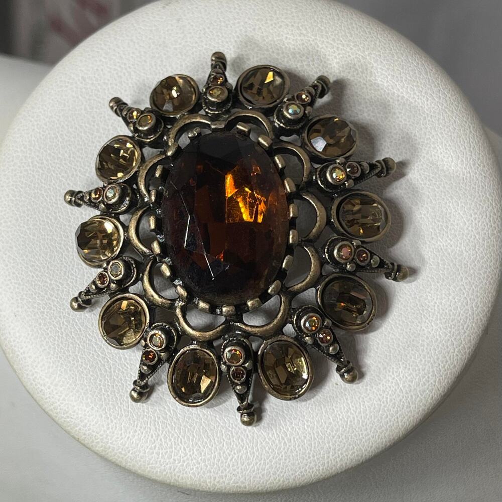 Chico's pin brooch burnished gold tone amber colored signed costume jewelry - Picture 8 of 10